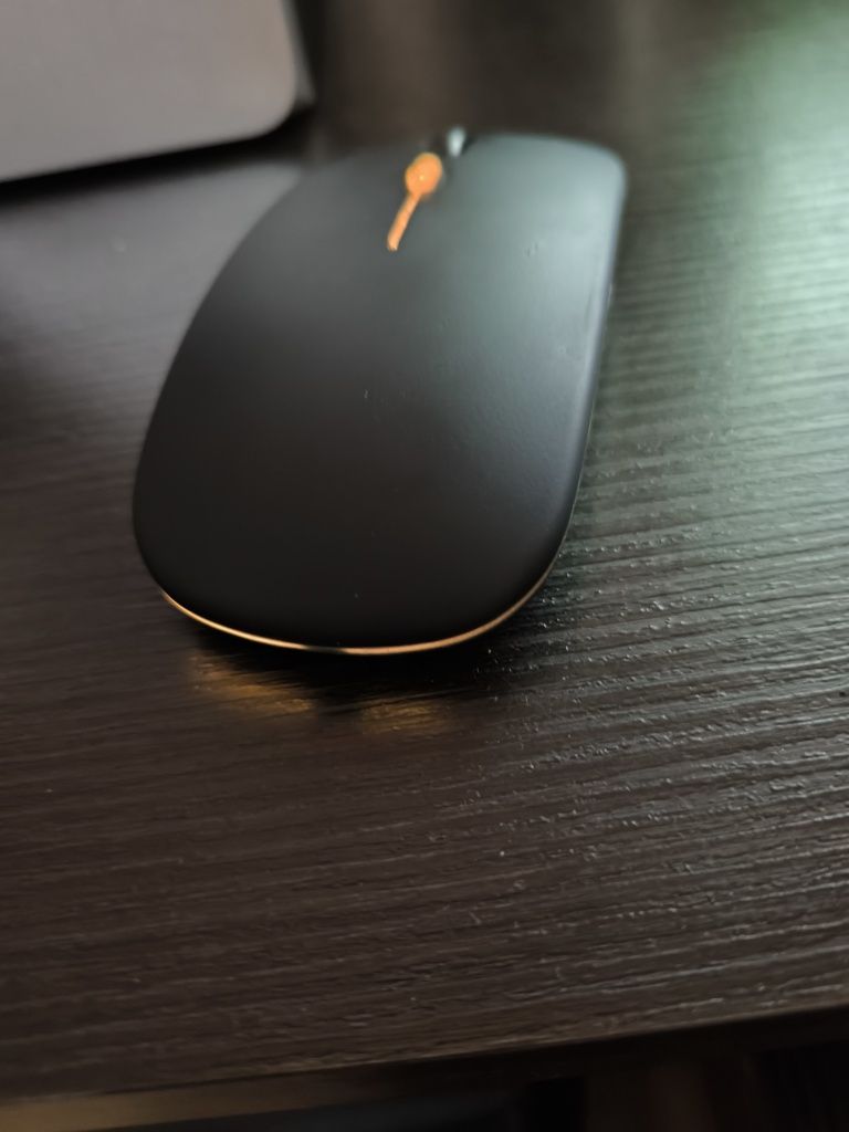 Mouse Wireless Reîncărcabil USB, Silențios Cu Iluminare RGB