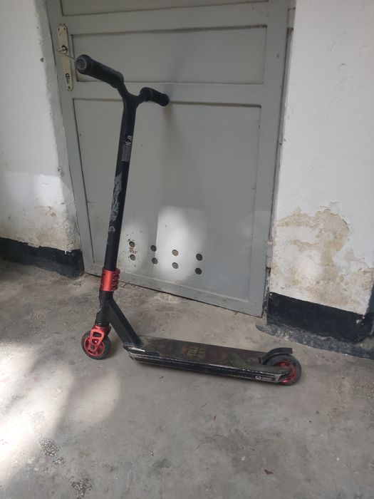 Trotineta de scheme decathlon