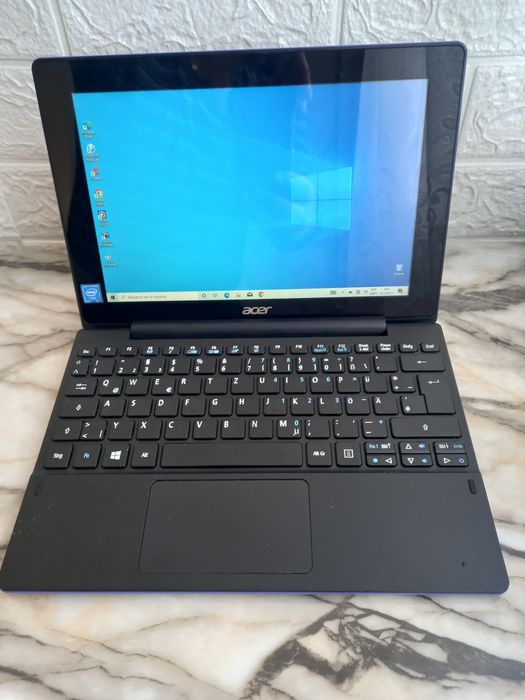 Лаптоп-таблет Aspire Switch 10 E Intel® Atom™ x5-Z8300