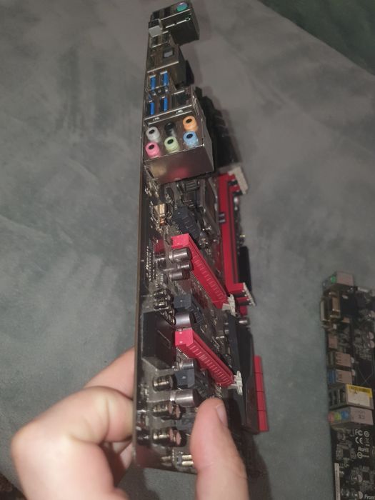 Placi de baza socket 1150