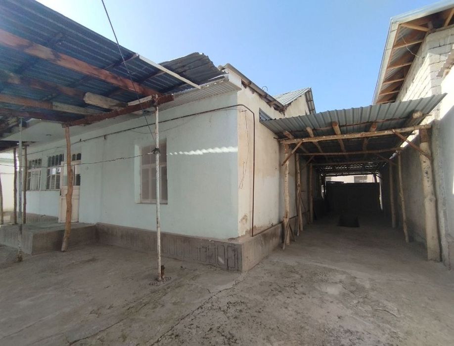 Uy sotiladi Tashkent viloyati orta chirchiq