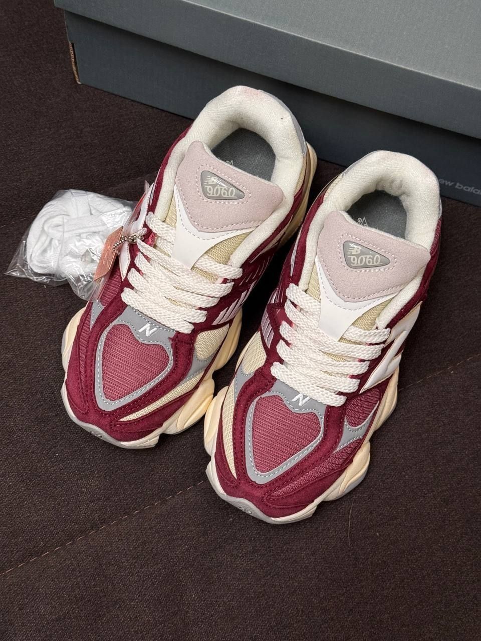 New balance 990 .