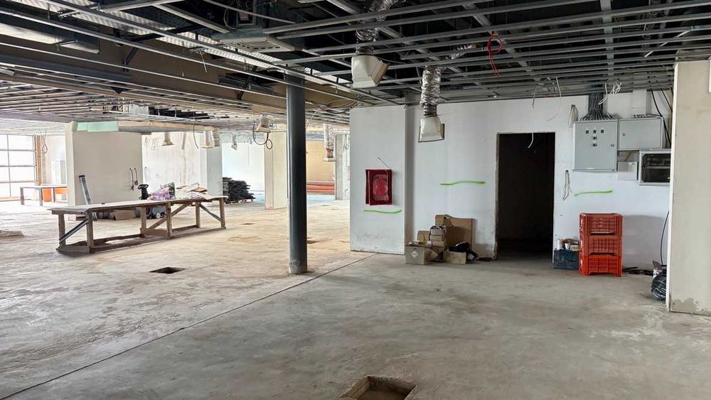 Hală 7.646 mp + teren 35.092 mp + 1MW energie – Valu lui Traian