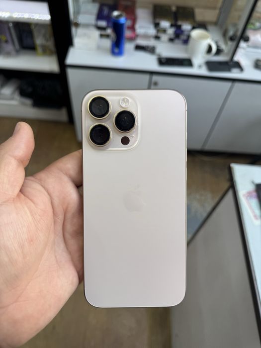 Продам iphone 16 Pro Max 256Gb 100% e-sim