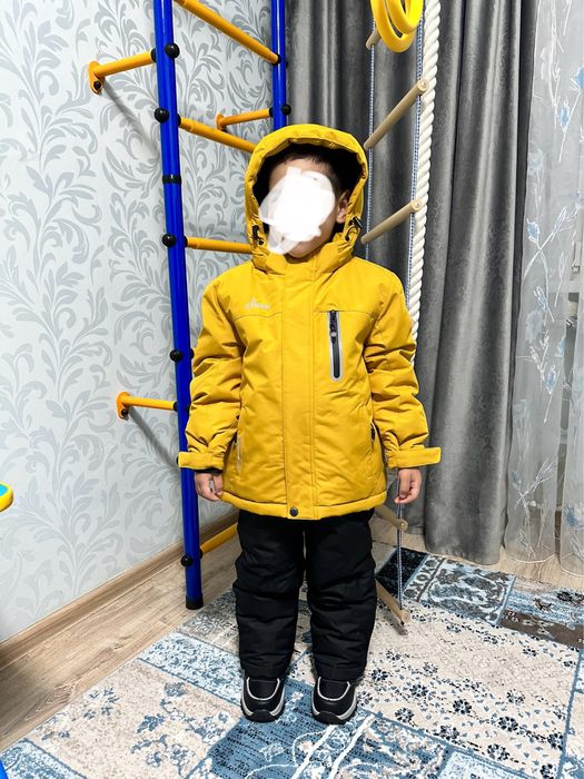 Зимняя куртка, комбинезон 5-6 лет