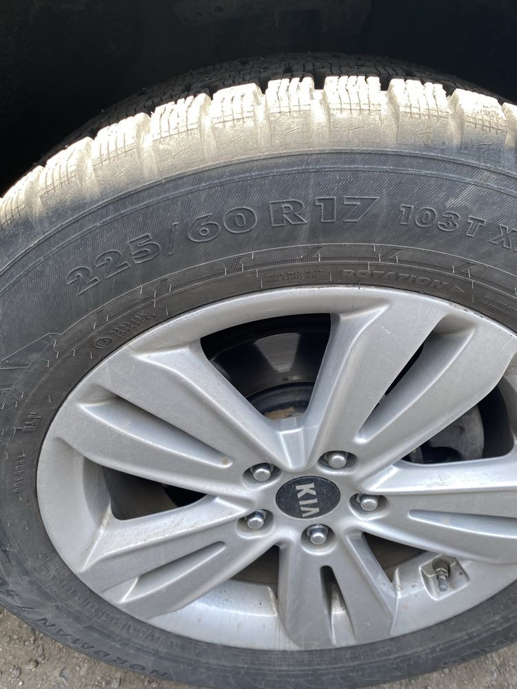 Зимние шины nokian nordman 225/60 R17103 T XL