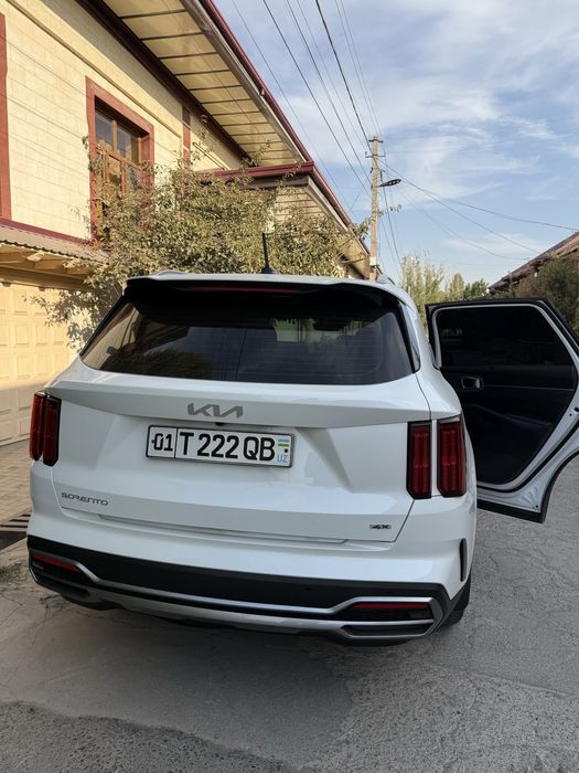 Mashina KIA SORENTO 2023