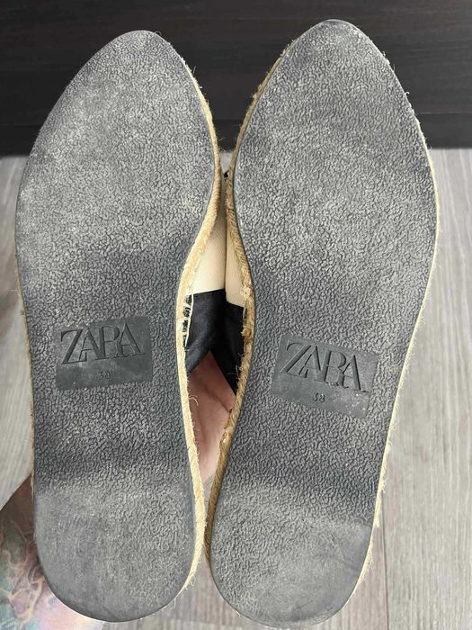 Papuci Zara stil Mykonos Summer 2025