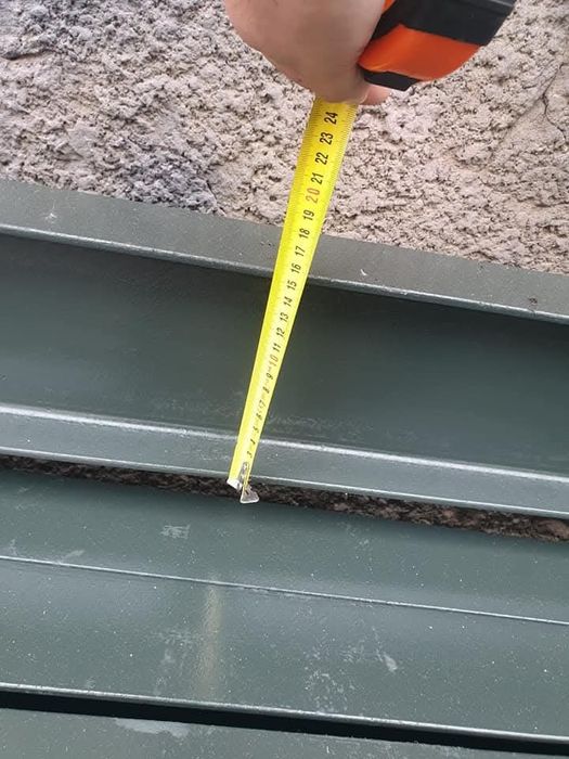 Vând structură metalică de 10x20x5, 200 mp , 10 m lățime , 20 m l