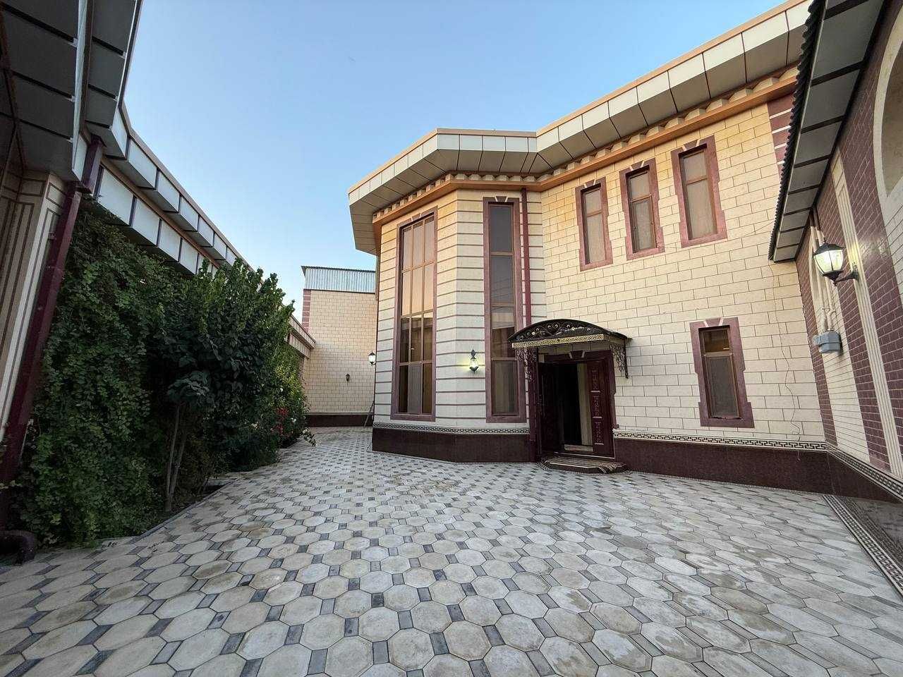 tayyor 4 sotiqli hovli sotiladi