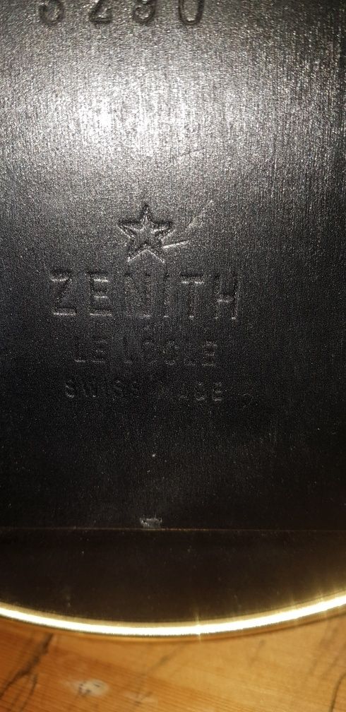 Ceas perete Elvetian