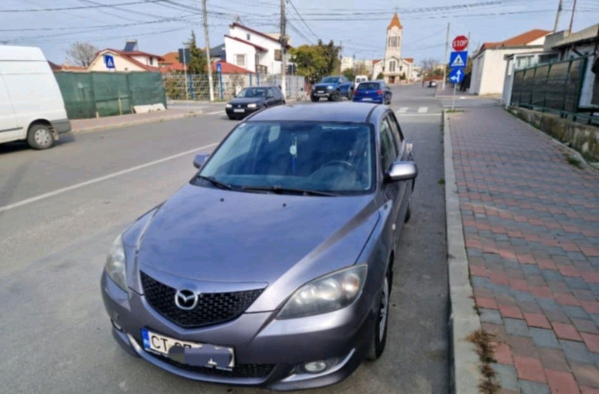 Vând Mazda 3 2005