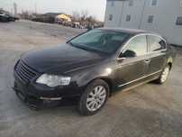 Dezmembrez ce passat an fab 2007 motor 2.0 tdi.