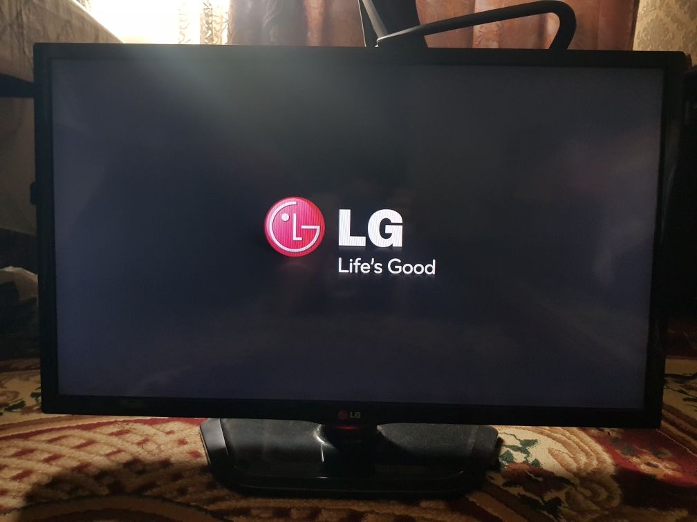 Продаётся LG Телевизор