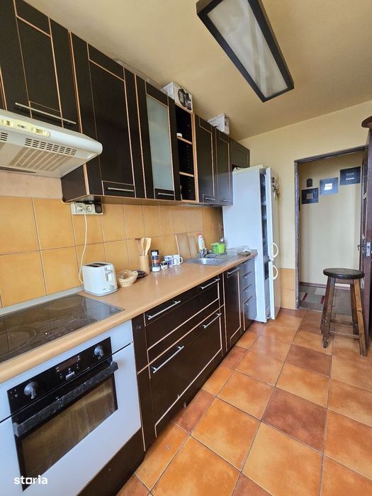 Vanzare apartament 2 camere Berceni Emil Racovita liber