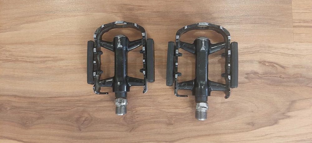 Pedale MTB, BMX, sosea, biciclete electrice-5 lei transportul