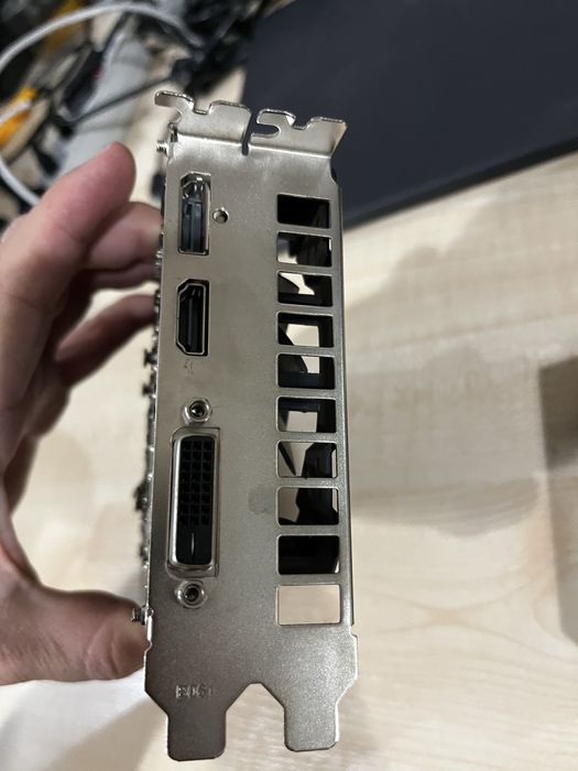 Видеокарта GTX 1050 Ti 4Gb GDDR5