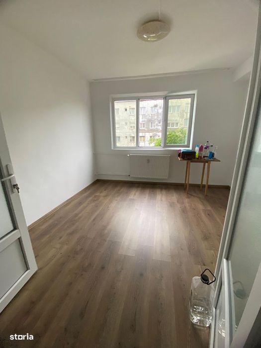 Garsoniera la etajul 2, mobilata si utilata, zonaMilcov