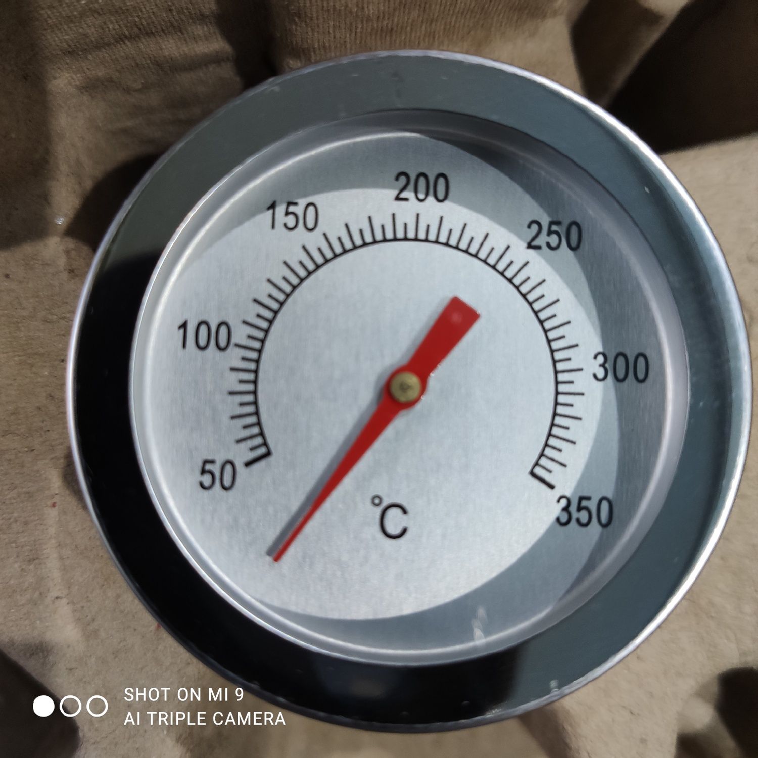 Термометр для духовки и коптильни.