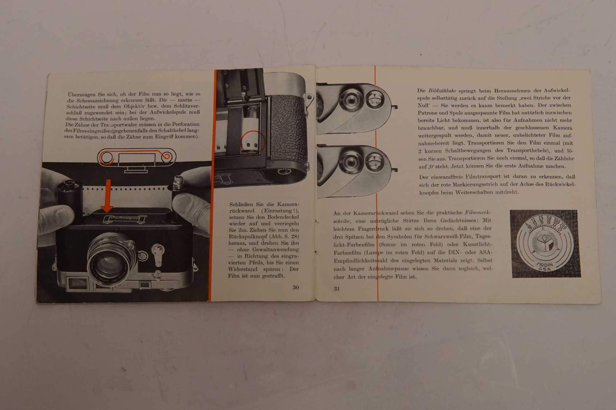 Carte/manual de instructiuni aparat Leica M3 in germana