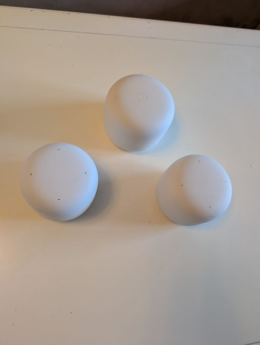 Google Nest Wifi (Router + 2 Access Points)