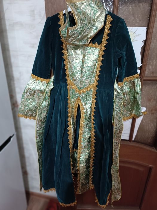 Новогоднее платье