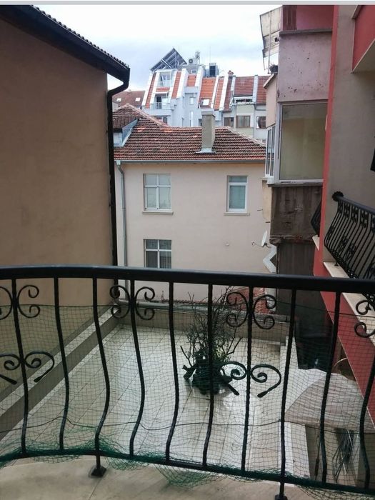 Дава се под наем Двустаен апартамент в София, Център - 70 кв.м за 382.5 € - Снимка #5