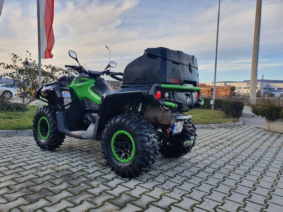Can-Am OUTLANDER,,X,,1010H