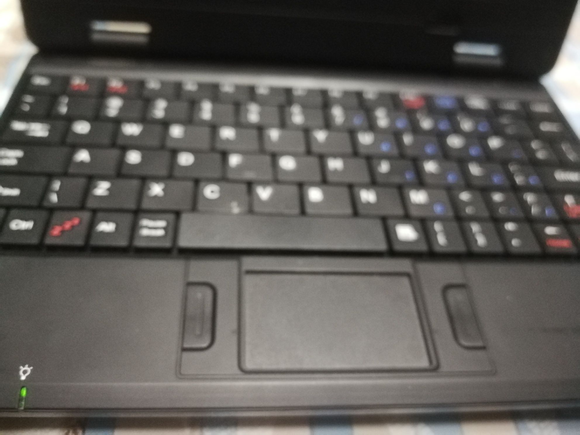 Mini laptop Android Kitkat 4.4.2