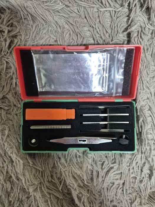 Продам инструмент для вскрытия замков