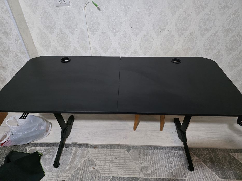 Игровой стол  для компьютера