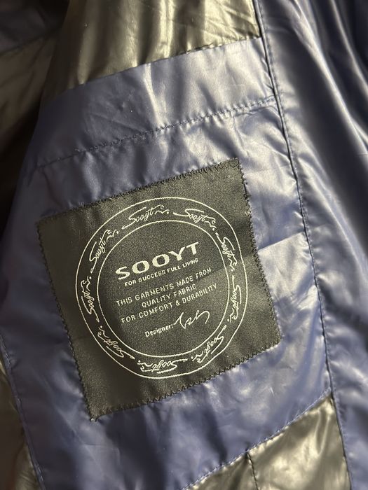 Продам женскую зимнюю куртку