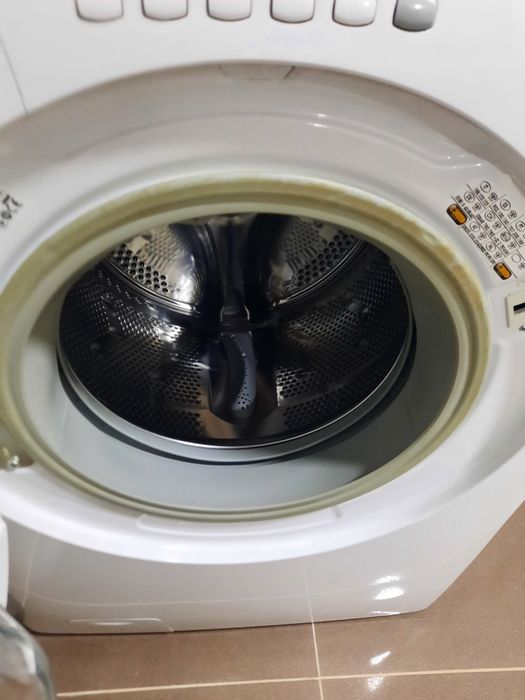 Masina de spalat cu uscator Candy