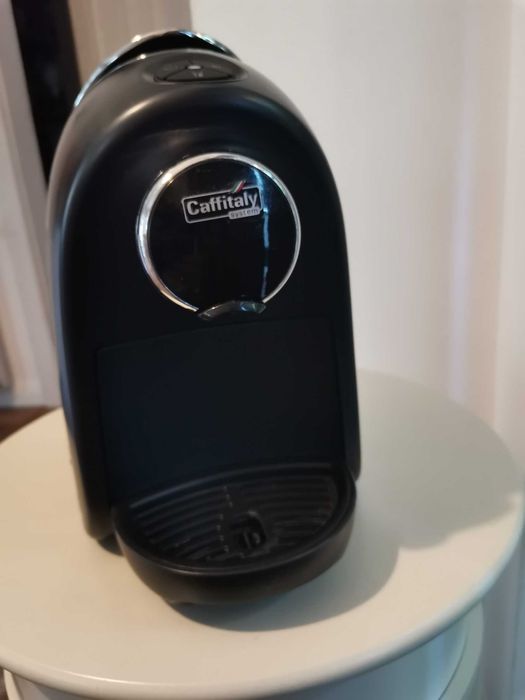 Caffitaly - Espressor cu capsule,  compatibil Tchibo Caffisimo