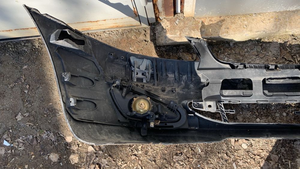 Предна броня за Mercedes w221