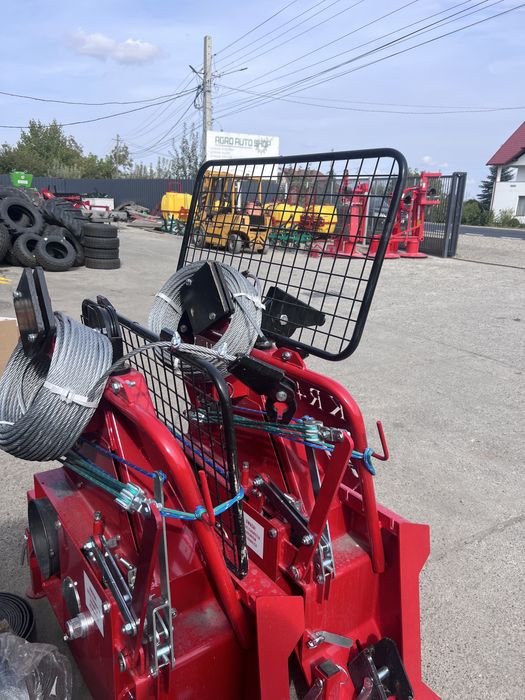 Troliu tiranti tractor 4 t NOU Polonia