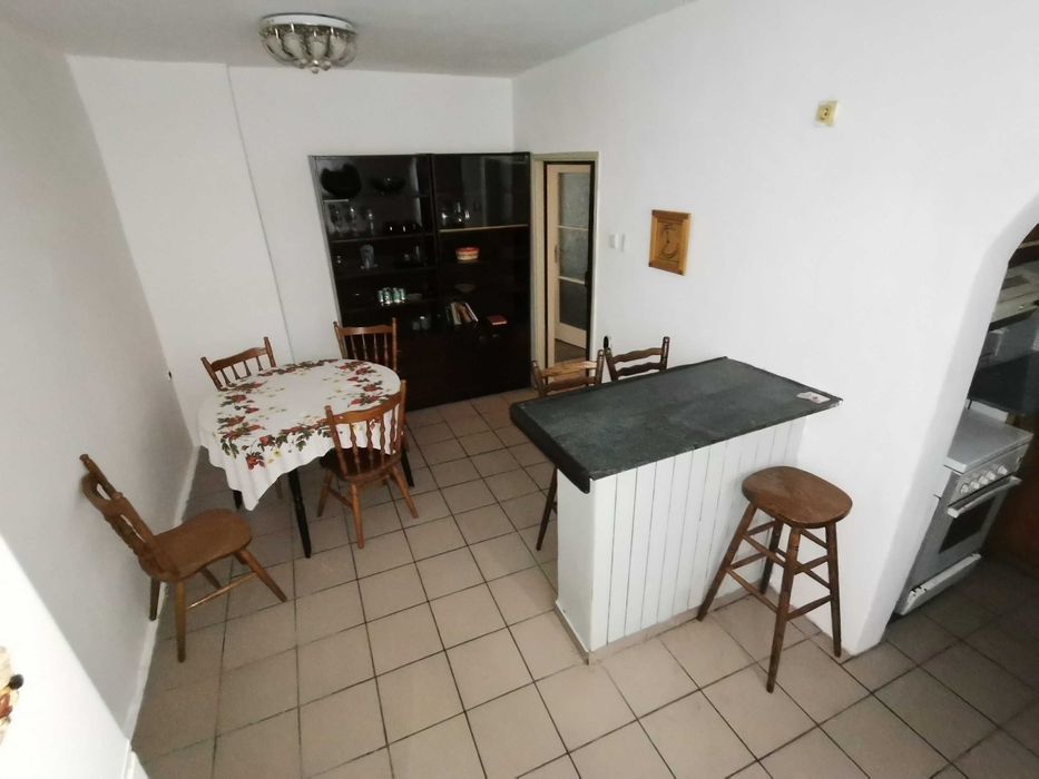 Дава се под наем Двустаен апартамент в Бургас, Зорница - 66 кв.м за 153 € - Снимка #3