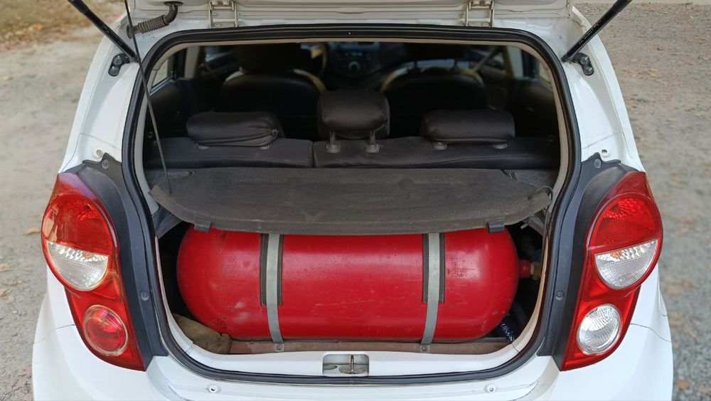 Спарк машина идеал холатда краска йук.