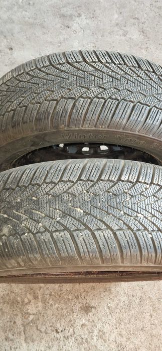 Vand 4 cauciucuri cu genti de tabla