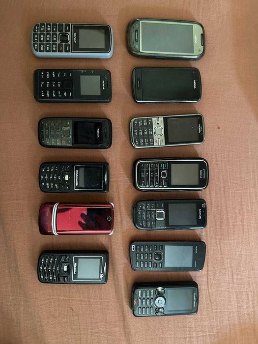 retro telefonlar