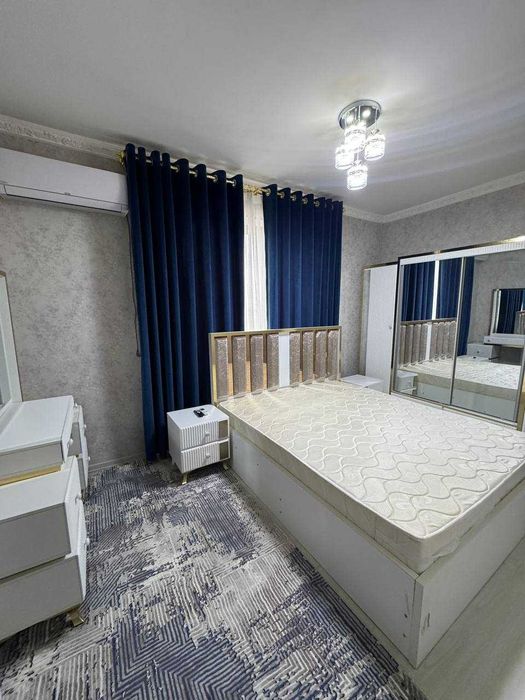 Сдается 3х комнатная квартира на 6 этаже в районе крытый рынок