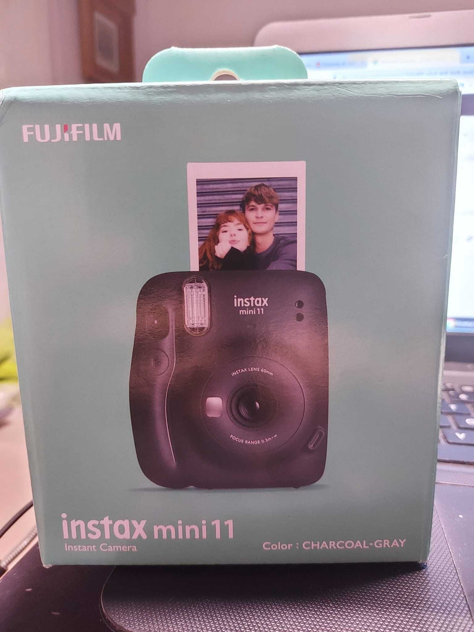 Camera foto instant Fujifilm Instax Mini 11, Charcoal Grey