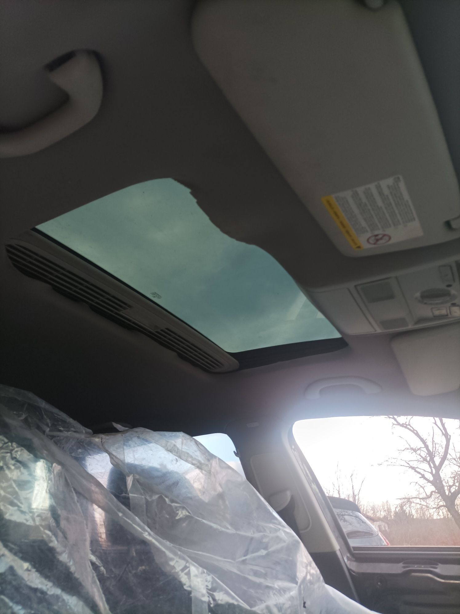 Trapă electrică Volkswagen Passat B6 break sau berlină