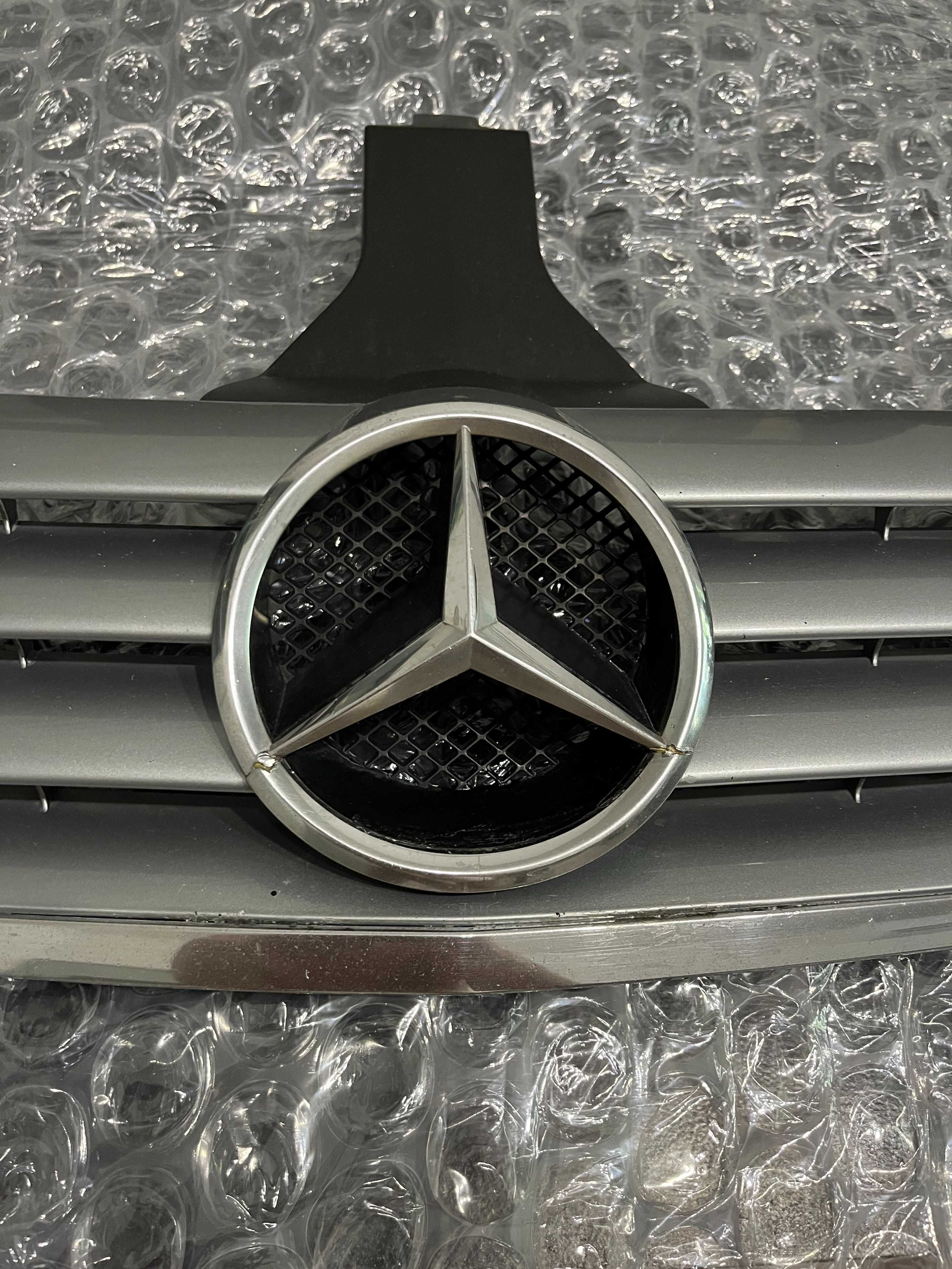 Решетка Мерцедес C-Class Coupe Ц-Класа Купе w203
