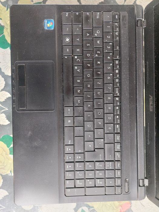 Laptop Asus A54C i5