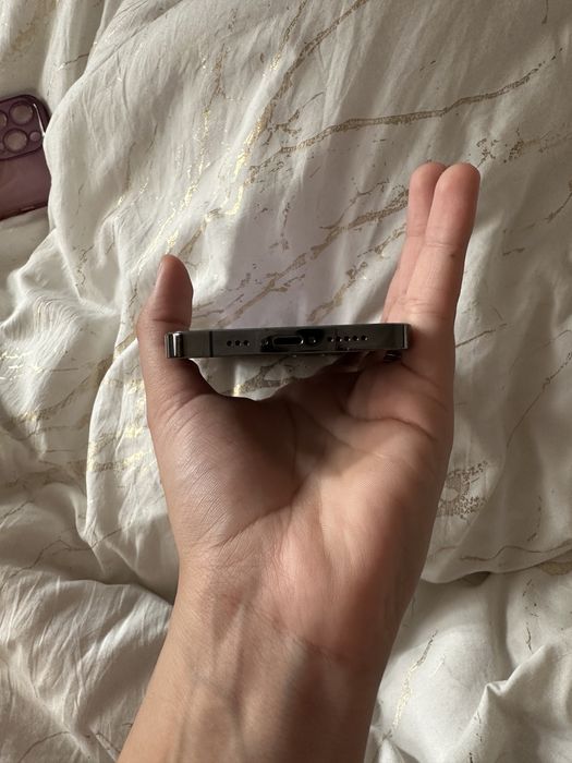 Iphone 12 Pro -128GB -stare foarte buna usor negociabil