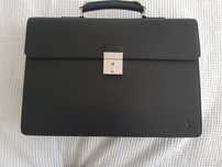 Servieta barbati Louis Vuitton Neo Robusto1