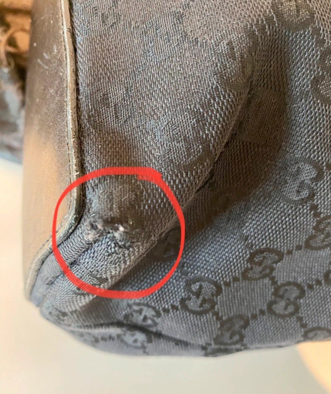 GUCCI оригинална дамска чанта
