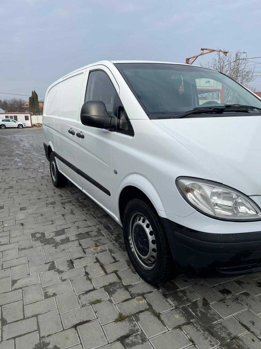 Mercedes Vito 111