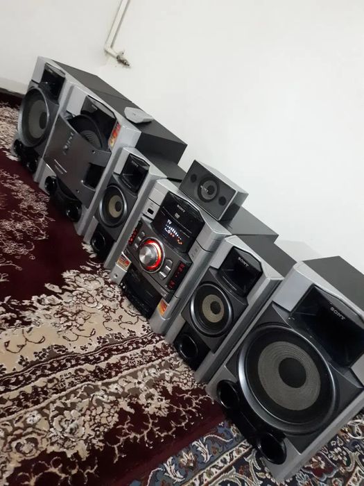 10000 watt SONY Malaysia hamma joyi ishlaydi bass va ovoz o‘ta kuchli